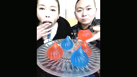 软软的果冻包子,特别好吃,太有才了