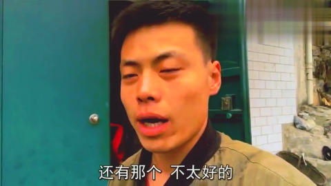 农村阿凯:阿凯媳妇回来,做热腾腾的火锅,全家吃