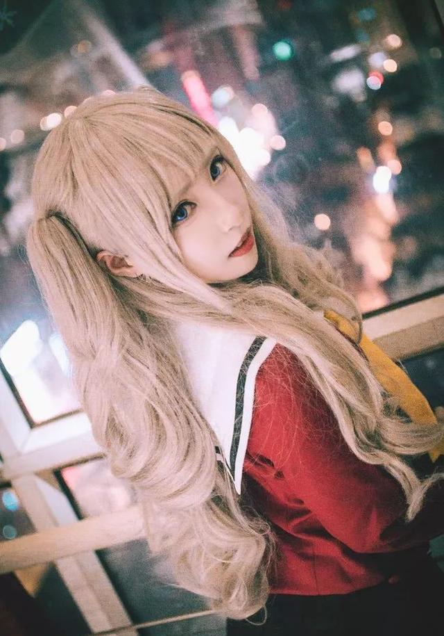 好可爱的大眼萌妹 超有气质的夏洛特 清新萝莉么么哒!