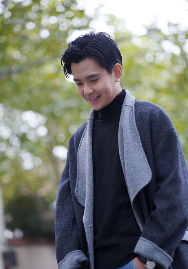 黄千硕《龙日一》上线 一对酒窝"灌醉"迷妹|龙日一