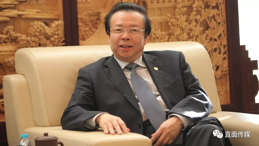 实版高育良:2.7亿现金,百余套房,情妇中或有知名女明星