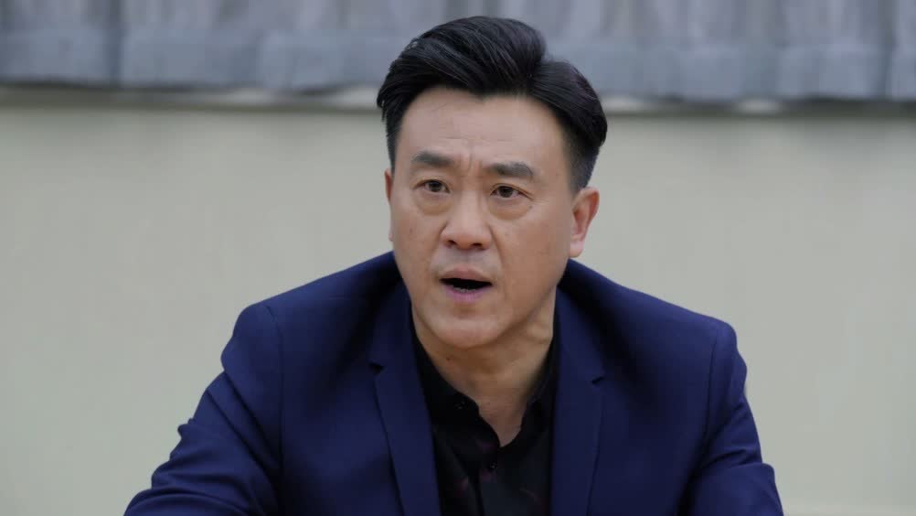 电视剧《阳光下的法庭》戏骨何冰的演技炸裂集锦