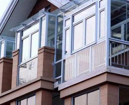 这样凸阳台的房子,再便宜也不能买,看完吓一跳