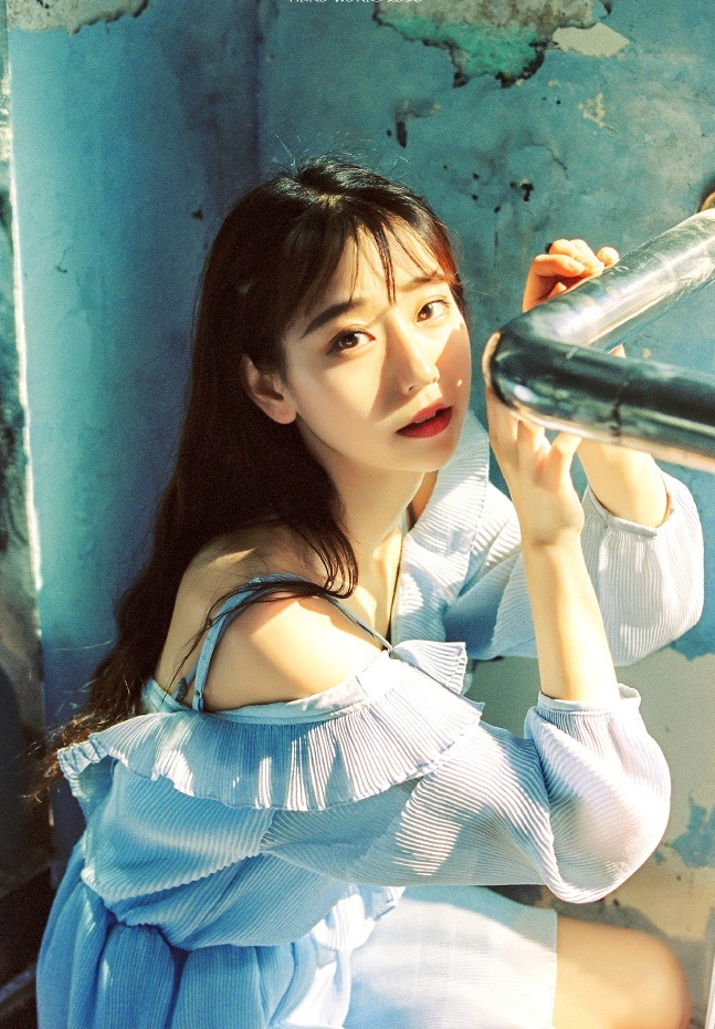 阳光女神天台温馨脸庞绽放出的唯美姿态写真集微相册微博摄影