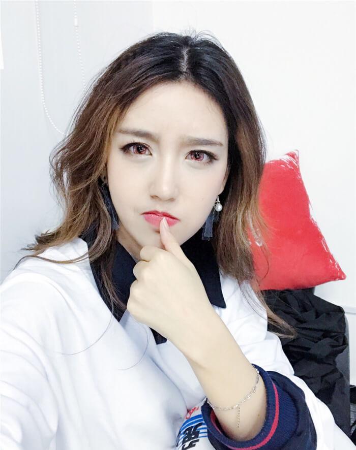 rita小姐姐素颜照对比, 网友: 感觉自己要恋爱了