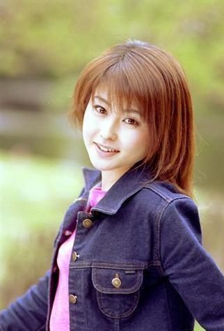 她嫁入豪门半年不见丈夫一面,公公花5亿要夺回孙子,被霸气拒绝