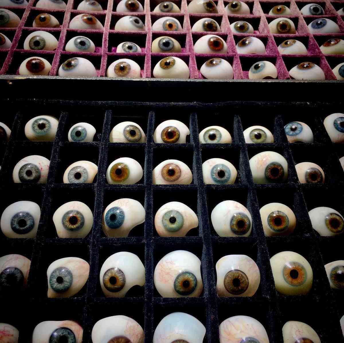 19世纪90年代特殊玻璃制作的义眼德国制造