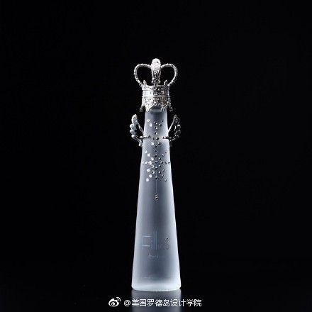 Fillico日本神户矿泉水,施华洛世奇水晶瓶装饰贵