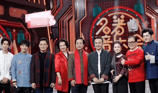 她是《西游记》里的"万圣公主",当红隐退,现今气质依旧出众|张青