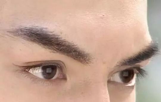 面相学:眉毛可以看出什么?