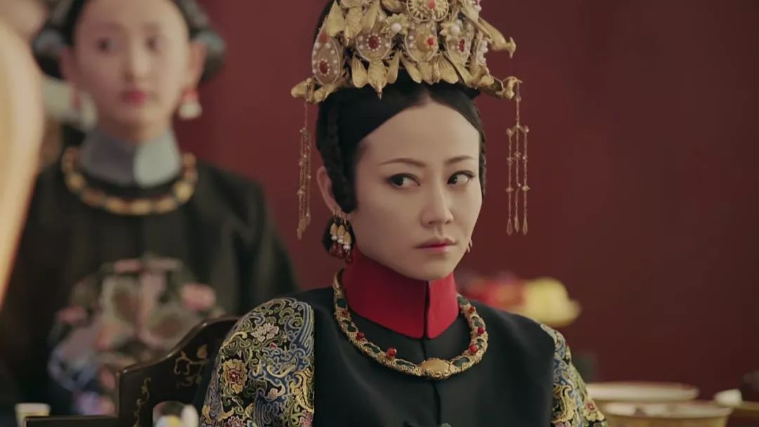 于正本邀请她来演高贵妃,但是被无情拒绝,网友:幸亏