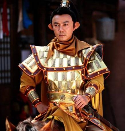 在2001年的电视剧《程咬金》中郭冬临就饰演了一把