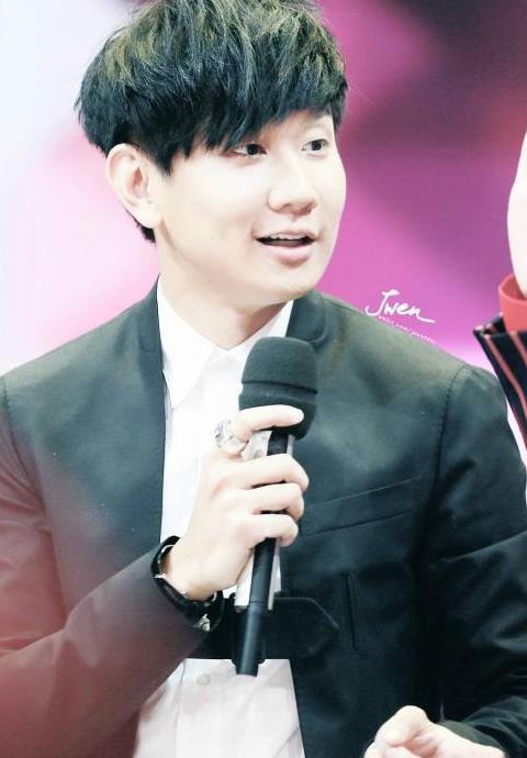 抖音中草根乐队连音社的爆红?张学友,林俊杰