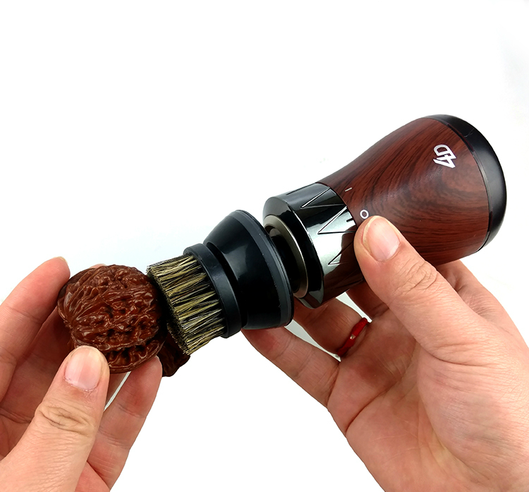 新一代文玩工具,手摇式文玩刷,不仅效率高,还挺有意思的