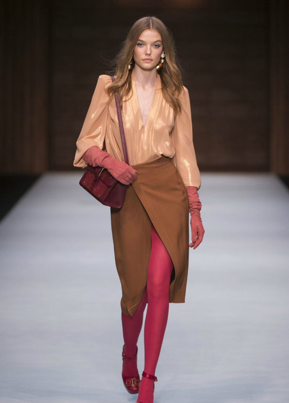 2018秋冬系列,暖色调温馨设计感十足2018秋冬系列,暖