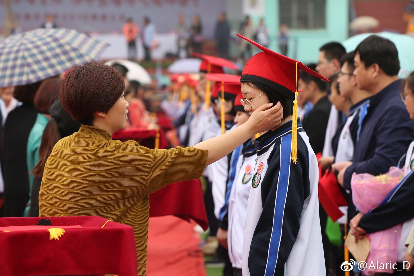 衡水中学2016级成人礼:笑容,泪珠;兴奋,感动;期待,拼搏