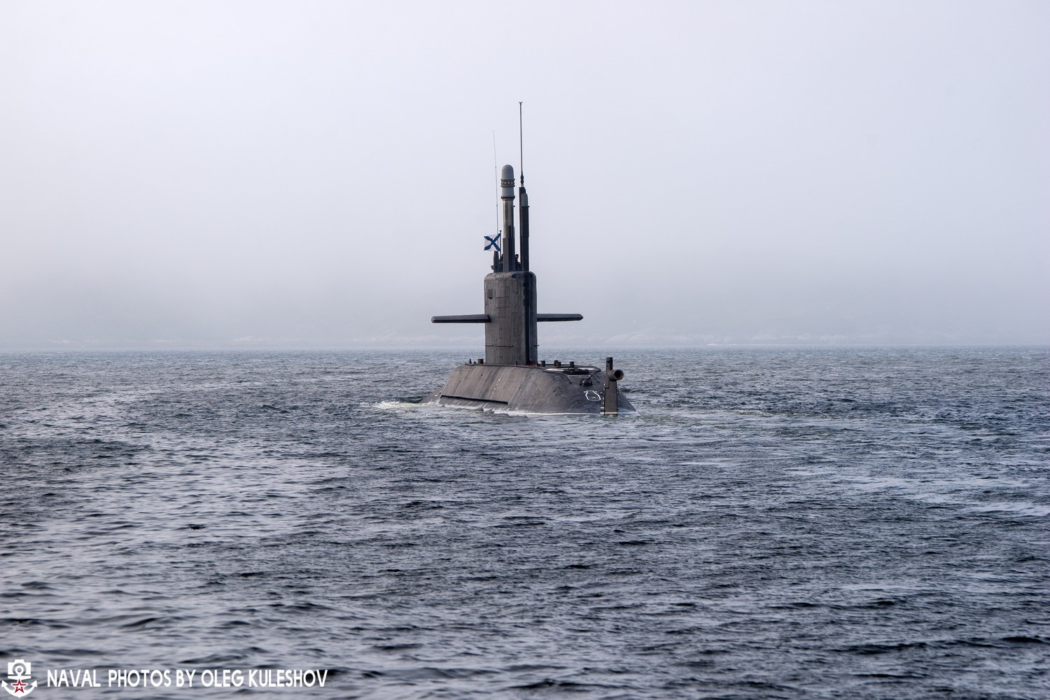 俄罗斯最新型的677型拉达级常规潜艇据说一直在各种试验中