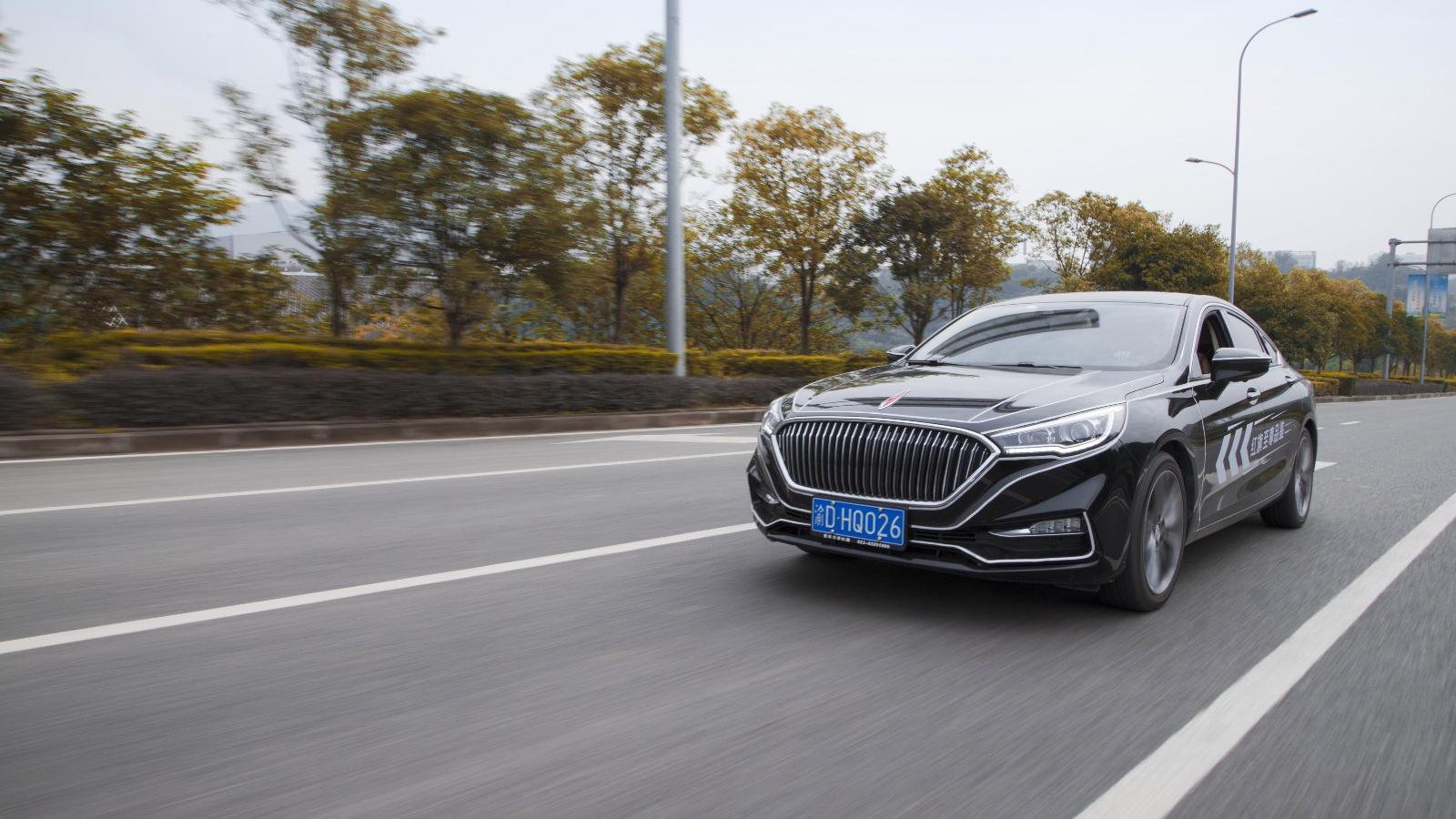 红旗H5试驾神祗下凡化身为人 接地气的H5闪耀