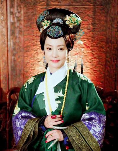 这位德妃史书上记载是正黄旗人,但相传她的出身很低,本是镶蓝旗人