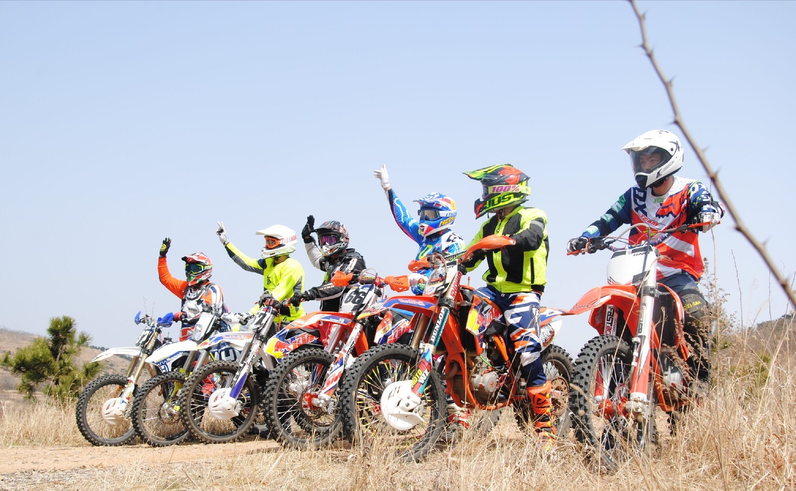 跟着青岛超导俱乐部去野了一把,越野摩托就得这么玩儿