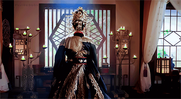 "扶摇皇后"杨幂穿越,又是献吻,又是爱的抱抱