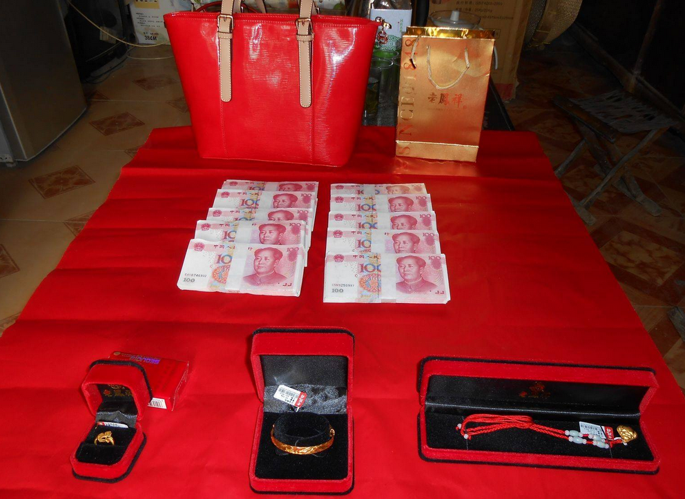 嫂子,我妈生病了你还忙着上班,伺候婆婆是你做媳妇的本分!