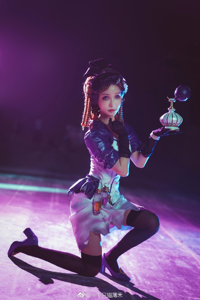 第五人格绝美调香师cos来袭 优雅的贵族,视觉的享受