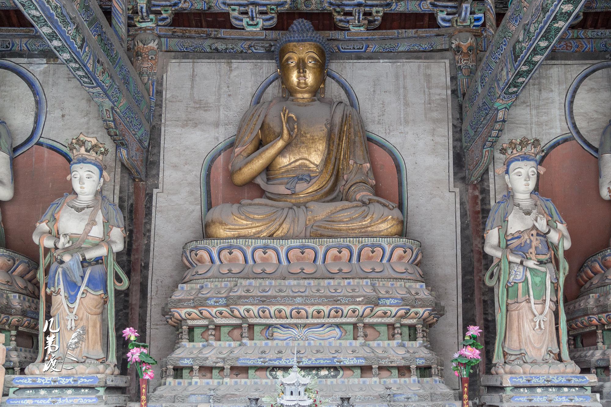 三圣殿 - 上海玉佛禅寺