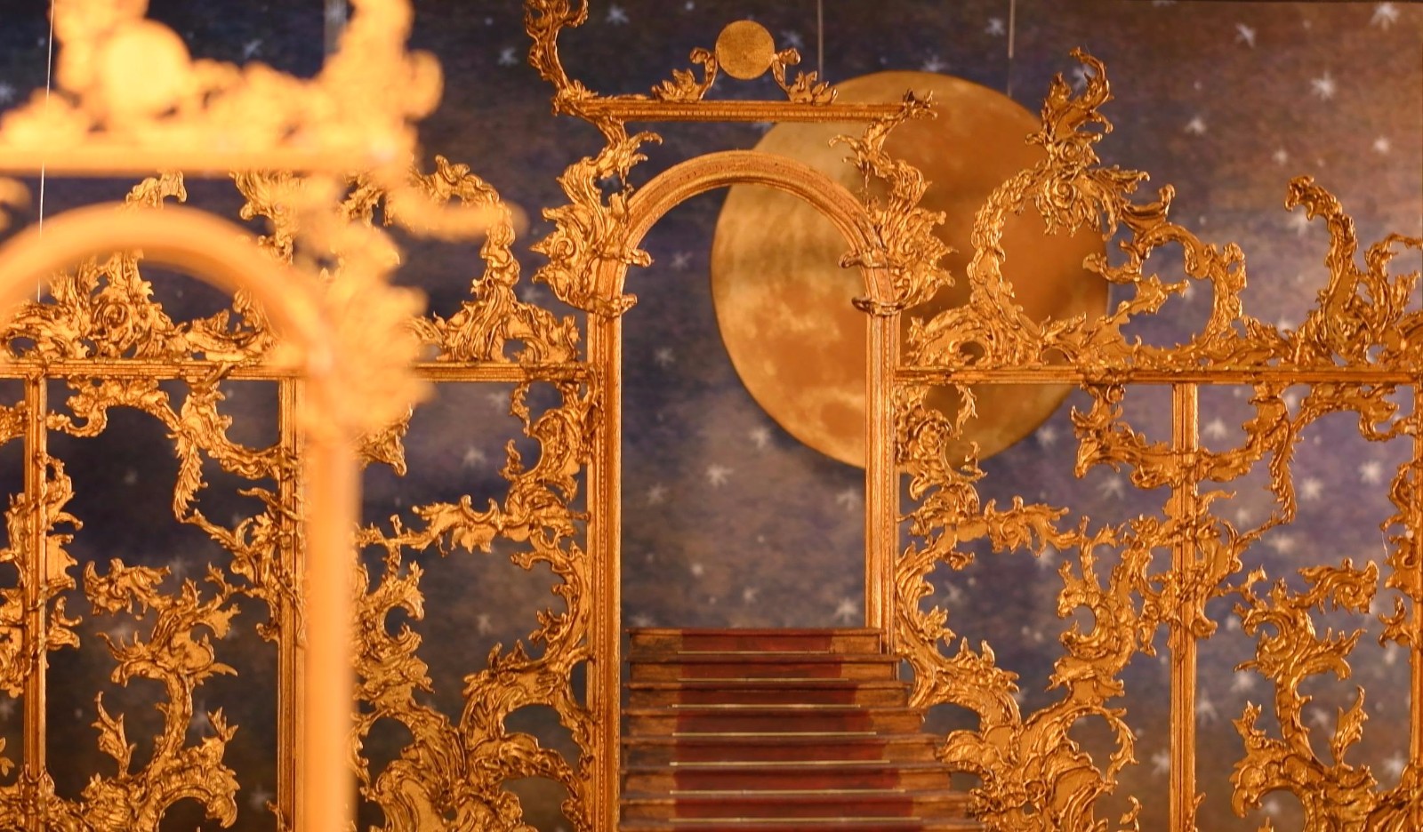 中文版音乐剧《灰姑娘》浪漫来袭 经典童话全新演绎引人期待