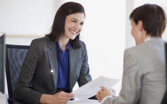 美女面试官:什么字全球通用?博士生回答完"英语"直接被淘汰