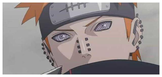 凭借轮回眼的能力,长门控制六个佩恩救护将整个木叶村都毁灭了!