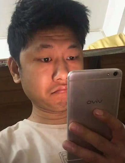 "肥宅系"邋遢哥,接到相亲的消息,马上变"韩范"网友:服气!