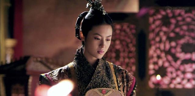 公主沦落成宫女被皇帝父子轮流宠幸传说风光无限实际却名不符实