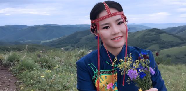 天籁女声阿木古楞两首歌曲入选26届中国金鸡百花电影节优秀歌曲