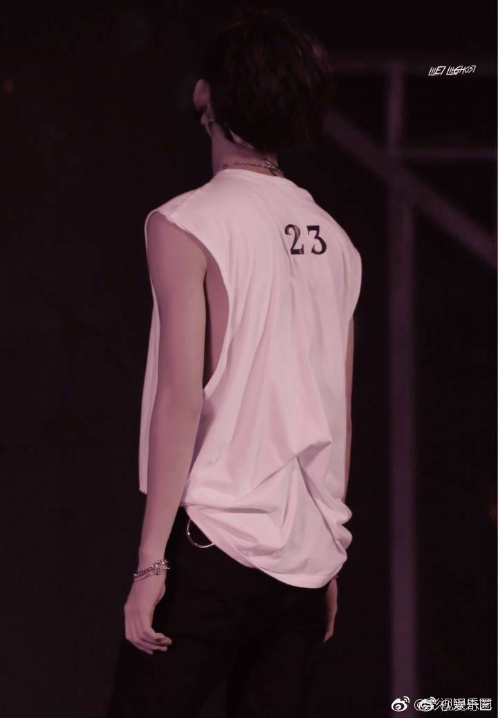 ninepercent背影杀蔡徐坤陈立农范丞丞justin黄明昊林彦俊