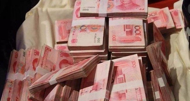 娘家拆迁母亲给我三十万,老公气的摔了碗筷,母亲哭着劝我别过了