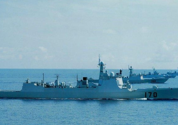 虽说中国的舰艇建造,海军建设确实发展很快,但是开头也说到中国能做到