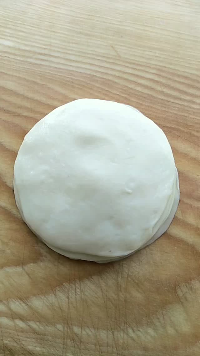 大婶教你做春饼,和面的配方是重点,又软又薄放好久都不会硬