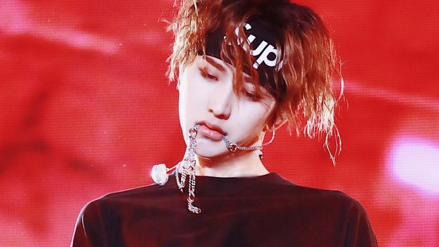 小鬼双马尾,蔡徐坤发带,nine percent见面会小哥哥们解锁发型!