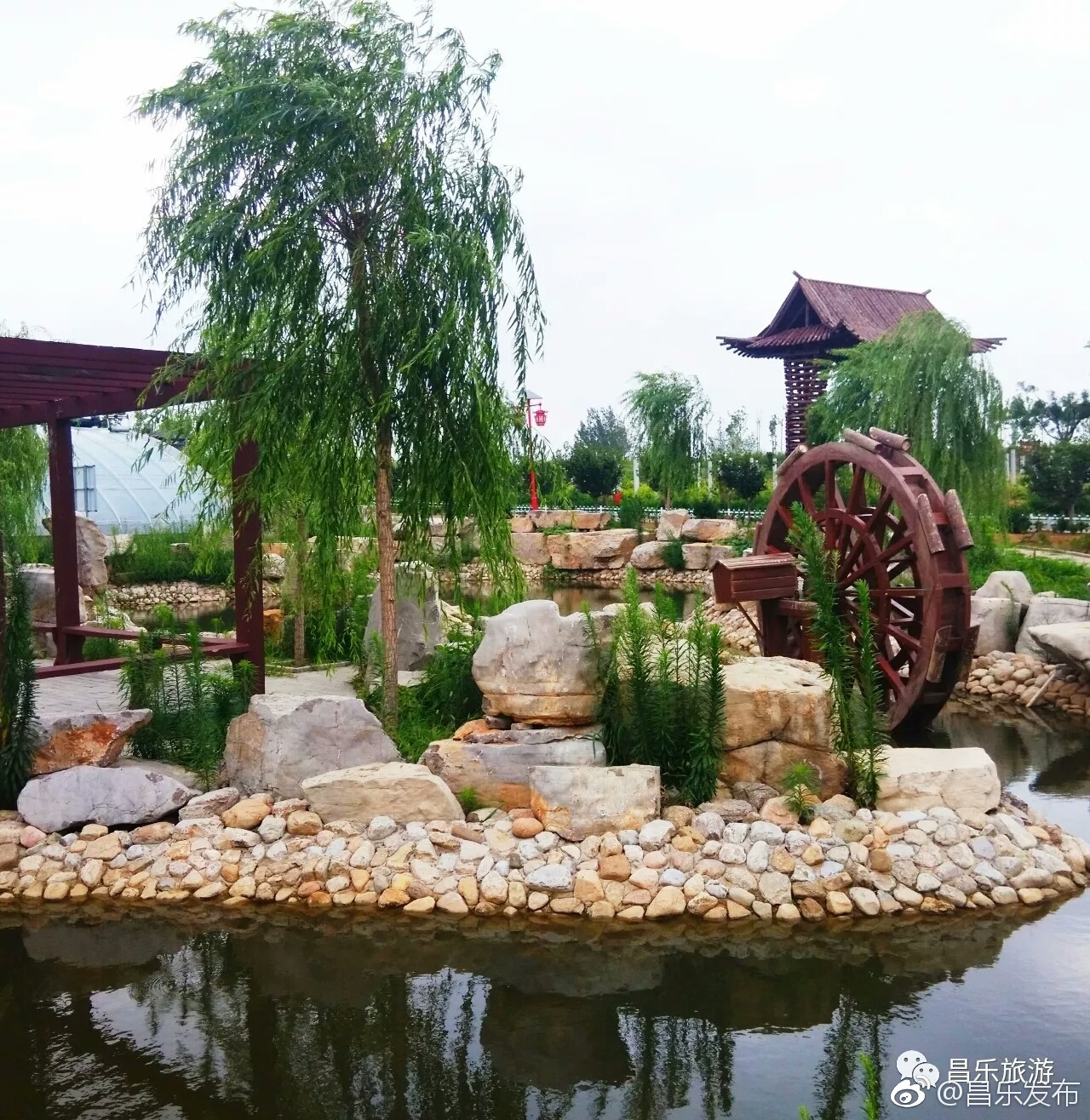 昌乐仙月湖风景区以仙月湖(高崖水库)为依托,注重山,水,树等自然景观