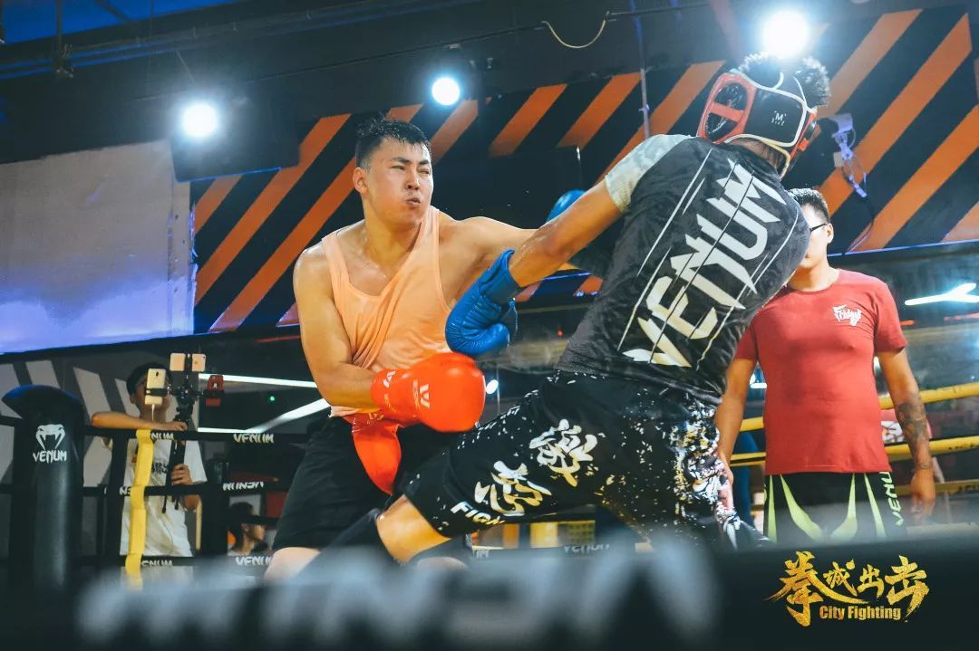 第45期拳城出击-friday格斗之夜精彩回顾|格斗|拳击|必图_新浪网