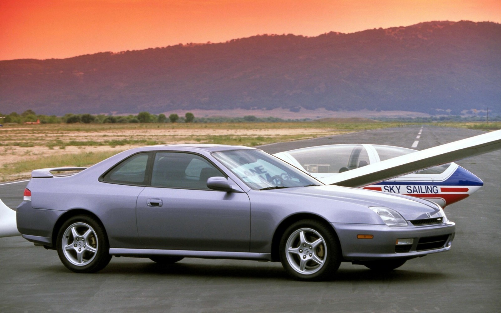 本田经典轿跑回顾