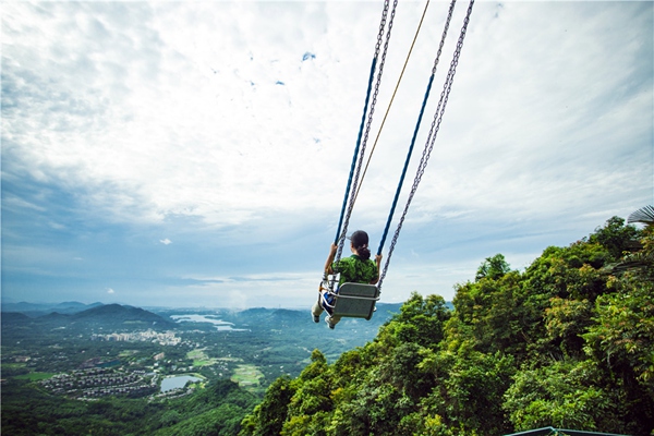 呀诺达景区"悬崖观海秋千"正式对外开放!距三亚市区仅40分钟!