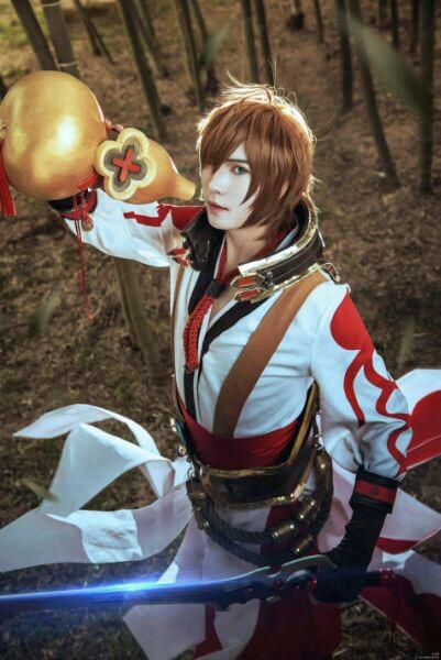 王者荣耀最帅最美英雄cosplay妲己和李白是我见过最像的