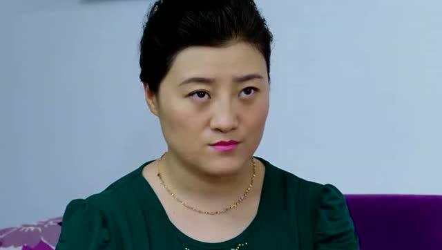 乡村爱情"王云"整容?昔日丑角变天仙,网友:从土豆到马铃薯