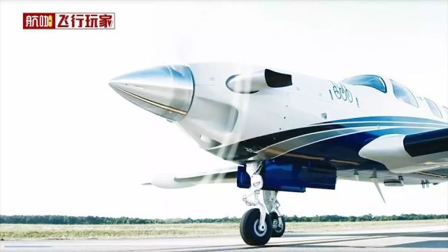 评测价值2千万派珀m600私人飞机配备同级最先进触控式综合航电