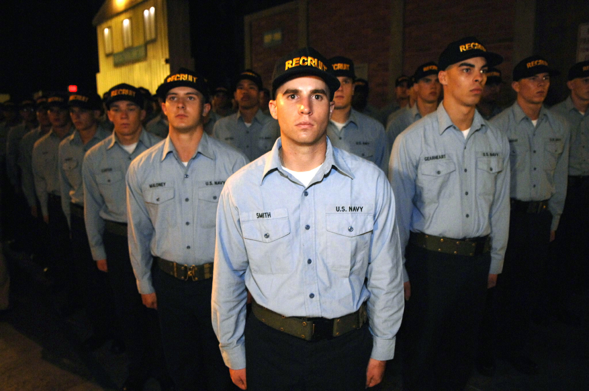 美国海军us navy长袖衬衫,是美海军日常通勤率最高的海军制服之一