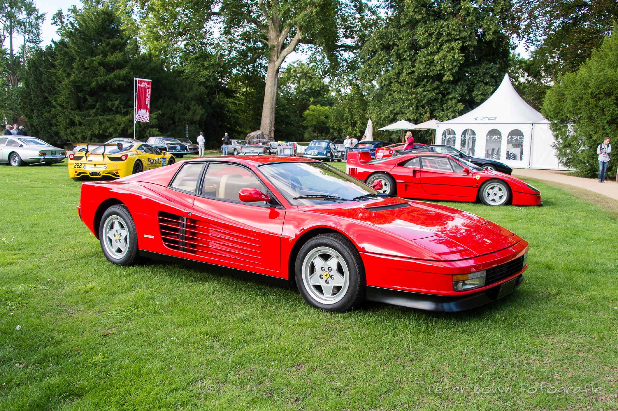 法拉利testarossa祝大家周末愉快