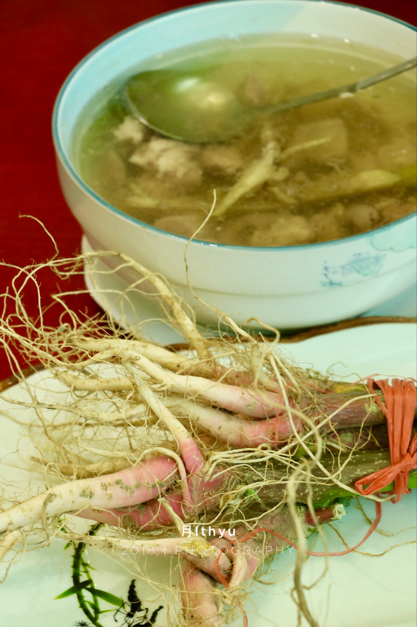 从厦门跨个桥去吃个农家菜蜂蛹粥刺苋头汤还有油柑酒