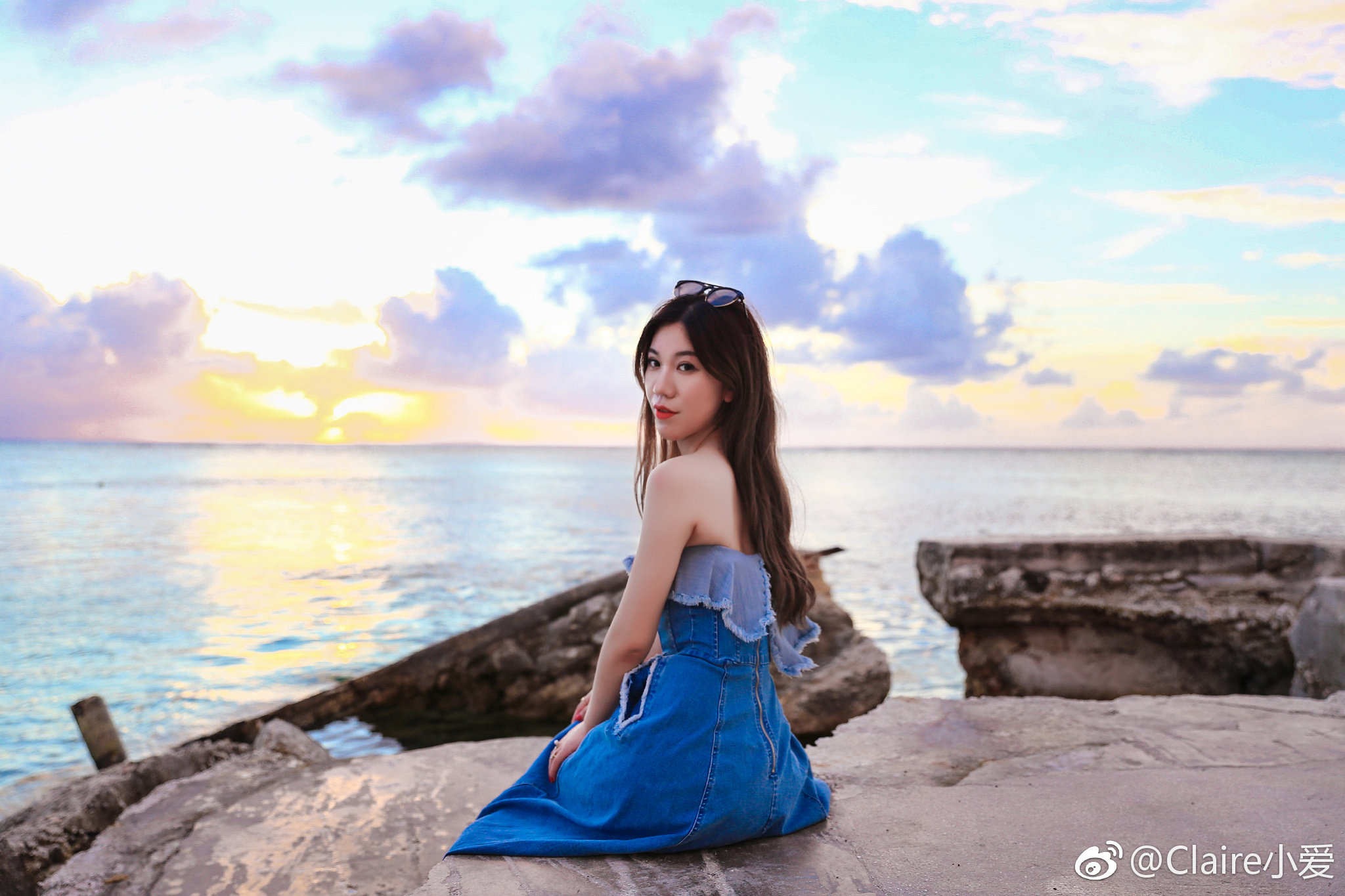 离了人群,柔柔的海风拂过耳边,感觉无限美好.回去后特意看了看地图